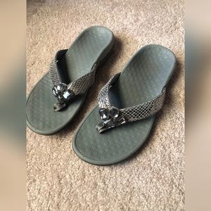Vionic Gray Sandals with Jewels- Size 7